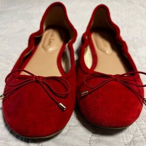 NEW Super Cute Red shoes